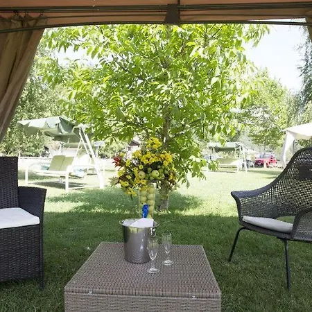 Hotel C0c00n Garden Pescasseroli