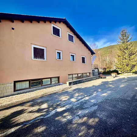 Hotel C0c00n Garden Pescasseroli