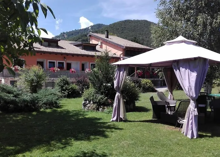 Hotel C0c00n Garden 3*