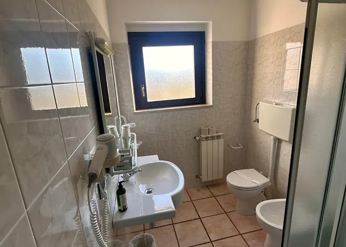 Hotel C0c00n Garden 3*